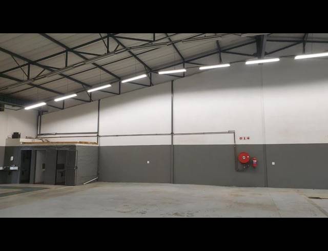 INDUSTRIAL PROPERTY TO RENT IN SILVERTONDALE